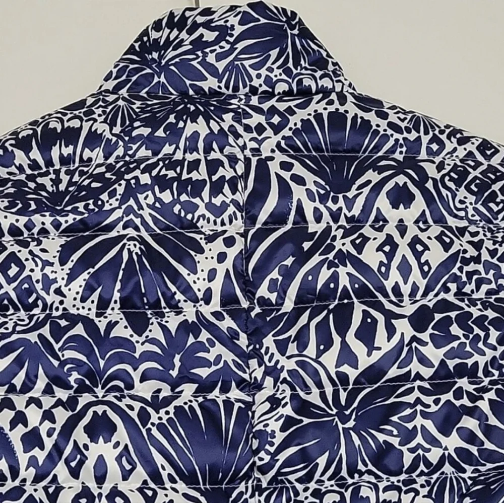 Lilly Pulitzer Marlee Reversible Jacket - Picture 4 of 10